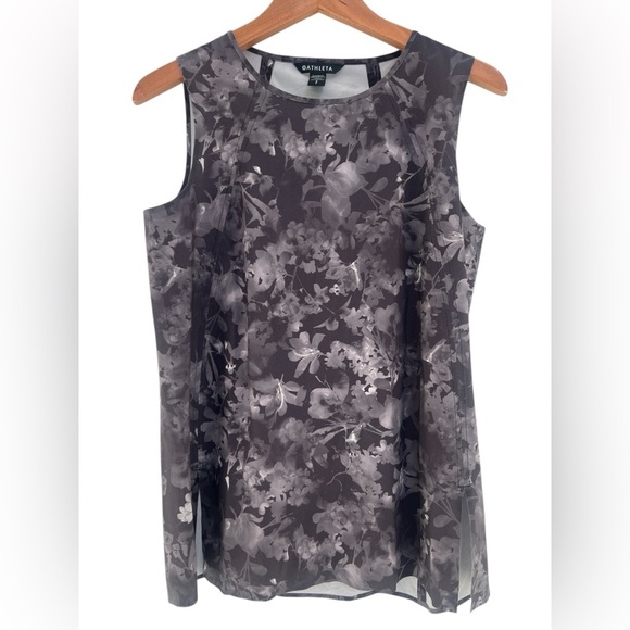 ATHLETA Zephyr Refined Tank Size Small - Picture 4 of 8